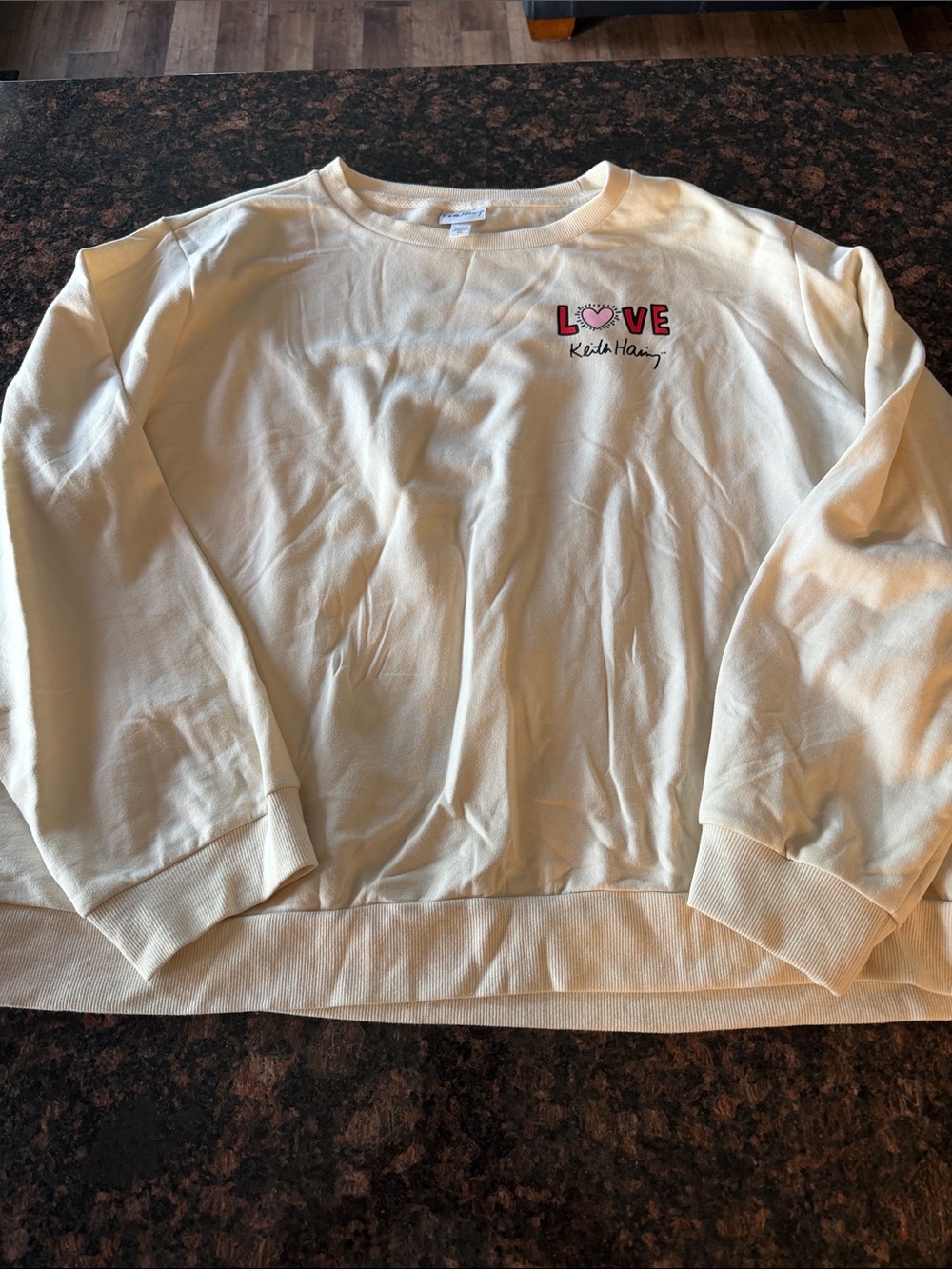 LOVE Cream Crewneck Keith Haring XXL